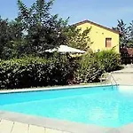 Sunlit With Pool Ferienhaus Fucecchio