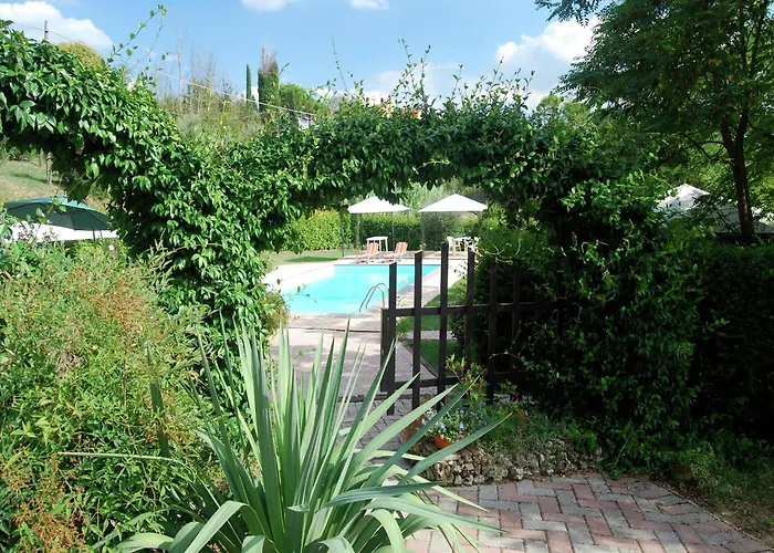 Sunlit With Pool Tatil Evi Fucecchio