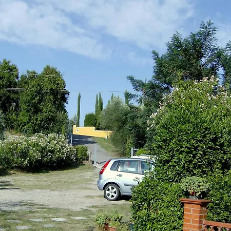 Sunlit With Pool Σπίτι διακοπών